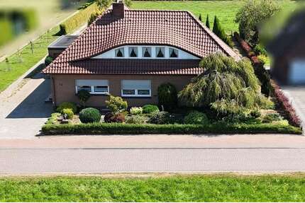 Haus zum Kaufen in Uplengen 229.000,00 € 140 m²