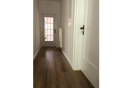 115m2 Erdgeschosswohnung mit großer Terrasse - kernsaniert modern - Freudenberg