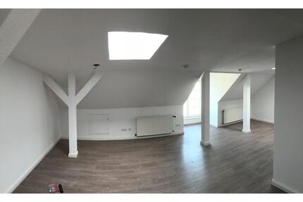 Zwischenmiete April-August 2 Zimmer Wohnung in Altona - Hamburg Altona-Nord