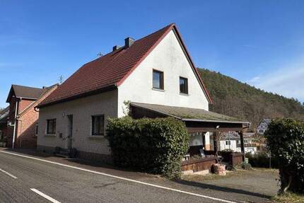 Freistehendes Einfamilienhaus in idyllischer Lage - Lemberg / Salzwoog