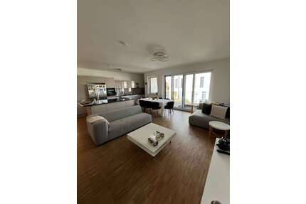 Wohnung zum Mieten in Aachen 1.975,00 € 120 m²