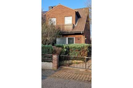 Haus zum Kaufen in Plön 239.000,00 € 98 m²