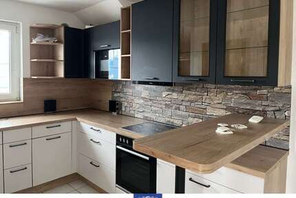 Wohnung zum Mieten in Ohorn 666,00 € 83.67 m²