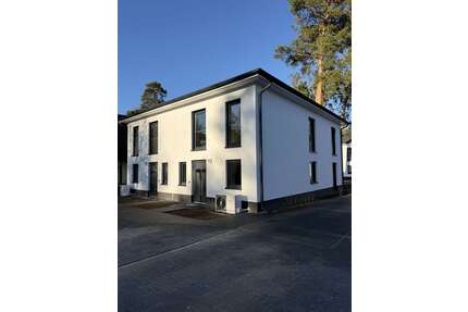 Haus zum Kaufen in Brandenburg - Blankenfelde-Mahlow 560.000,00 € 118 m²