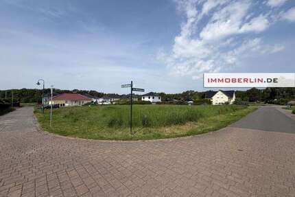 Grundstück zu verkaufen in Schönwalde-Glien 499.000,00 € 1946 m²