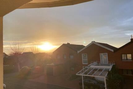 Helle 1-2-Zimmer-Wohnung | Erstbezug nach Sanierung | gr. Balkon - Grebenstein