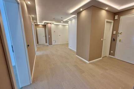Haus zum Kaufen in München 950.000,00 € 143 m²