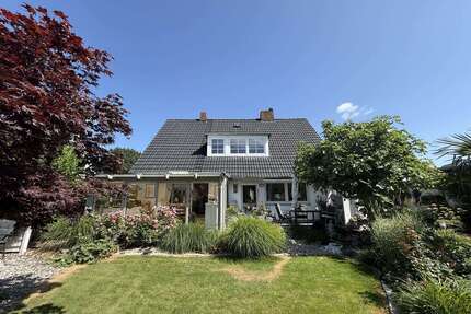 Haus zum Kaufen in Karby 375.000,00 € 142 m²