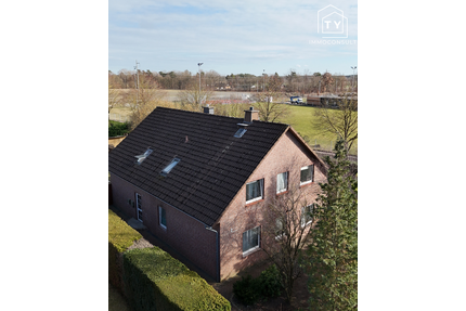 Haus zum Kaufen in Wesendorf 340.000,00 € 194 m²