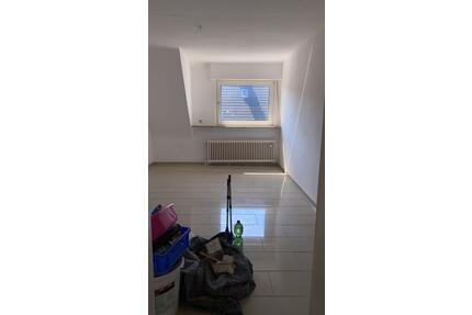 Wohnung in zentraler Lage ab 01.07. zu vermieten - Menden (Sauerland)