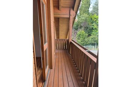 Dachgeschosswohnung mit eigenem Eingang und Weitblick in Hurthurm - Hutthurm