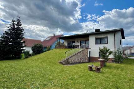 Haus zum Kaufen in Obrigheim 299.000,00 € 155.13 m²