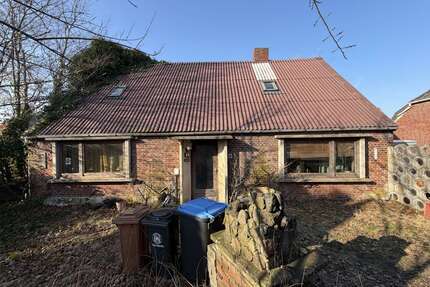 Haus zum Kaufen in Bekmünde 75.000,00 € 96 m²