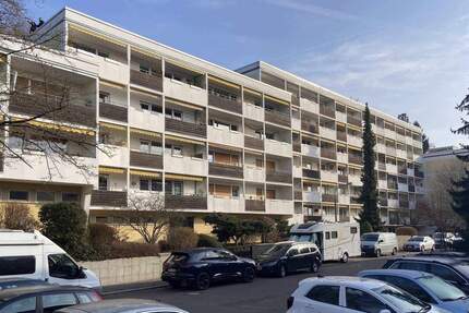 Großzügig Wohnen in St. Jobst - 410.000,00&nbsp;EUR Kaufpreis, ca.&nbsp; 117,00&nbsp;m&sup2;&nbsp;Wohnfl&auml;che in Nürnberg (PLZ: 90491) Steinplatte