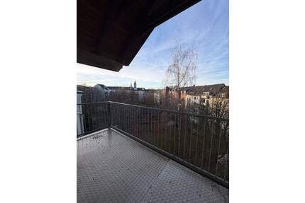 Großzügige 3-Raum Maisonette Wohnung sucht neue Mieter - Chemnitz Sonnenberg