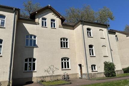 Wohnen im Dichterviertel mit grünem Innenhof - Duisburg Hamborn