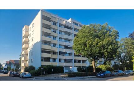 Geräumige 4-Zimmerwohnung ca.103 qm in Neusäß Nähe Uniklinik