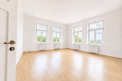 Wohnung zum Mieten in Plauen 595,00 € 105 m²