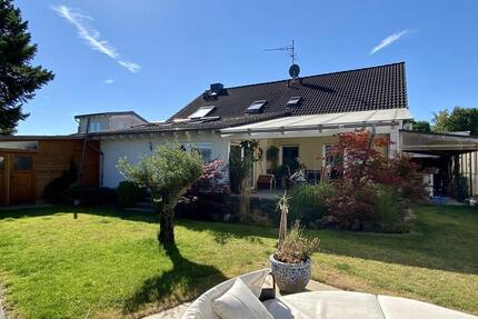 Großzügiges Zweifamilienhaus in Kastellaun zu verkaufen