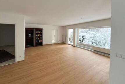 Wohnung zum Mieten in Ebersteinburg 1.230,00 € 126 m²