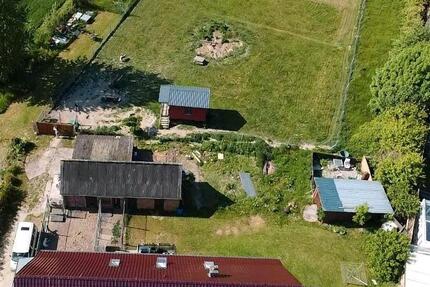 Freizeitgrundstück eingezäunt mit Schuppen - Wiese Koppel - Pronstorf