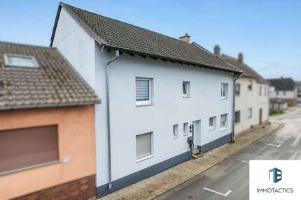 Haus zum Kaufen in Allenfeld 299.000,00 € 166 m²