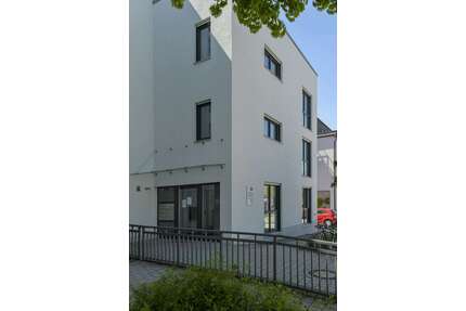 Wohnung zum Mieten in Ottobrunn 1.571,91 € 77.13 m²