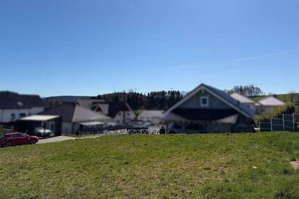 +++ RESERVIERT +++ Baugrundstück in sonniger Lage! - Bad Berleburg