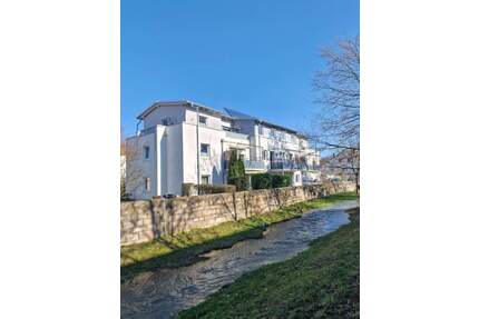 Idyllisch im Hain wohnen! Exklusive Eigentumswohnung mit Aufzug in Bad Staffelstein!