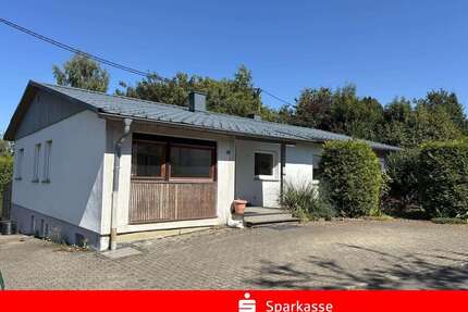 Haus zum Kaufen in Weitefeld 219.000,00 € 100 m²