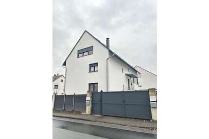 Haus zum Kaufen in Mörfelden-Walldorf 960.000,00 € 265 m²