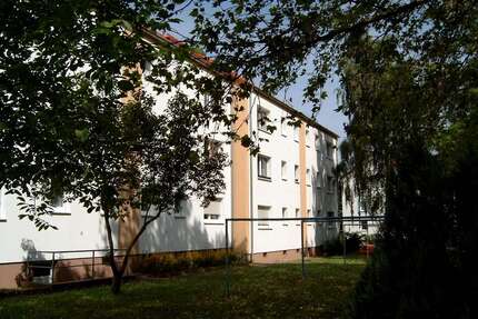 Wohnung zum Mieten in Weißenfels 410,00 € 63.06 m²