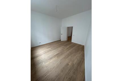 ***Kernsanierte 2-Zimmer-Wohnung mit Einbauküche in Wuppertal***
