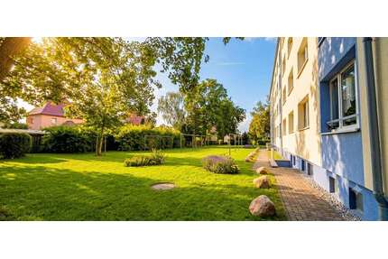 Wohnung zum Kaufen in Rötha 115.000,00 € 64 m²