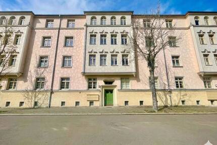 Zwei Wohnungen, eine Etage - Viele Möglichkeiten - Leipzig Eutritzsch