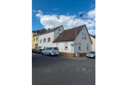 Zwei Häuser in Hainburg (Kreis Offenbach) zu vermieten. - Offenbach am Main