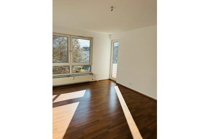 Charmante 2 Zimmer Eigentumswohnung 54qm - Kassel Niederzwehren