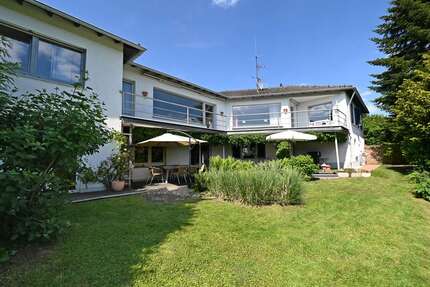 Haus zum Kaufen in Heiligenhaus 795.000,00 € 261 m²