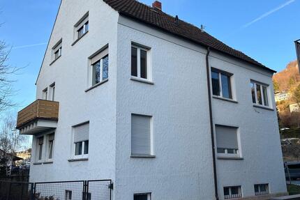 Moderne 3-Zimmer-Dachgeschosswohnung Erstbezug nach Kernsanierung in Albstadt