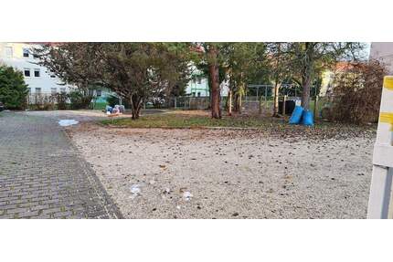 Grundstück in Apolda - 35.000,00&nbsp;EUR Kaufpreis, ca.&nbsp; 0,00&nbsp;m&sup2; in Apolda (PLZ: 99510)