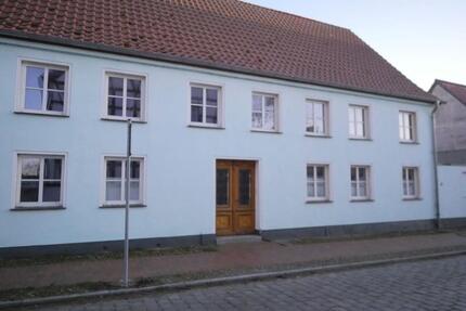 Historisches Wohnhaus am Marktplatz in Usedom mit großem Garten