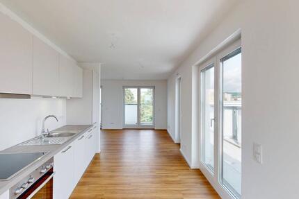 Exklusive 2-Zimmer-Wohnung mit moderner EBK und großem BALKON - Friedrichsdorf
