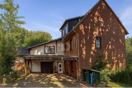 Haus zum Kaufen in Osterode am Harz 185.000,00 € 235 m²