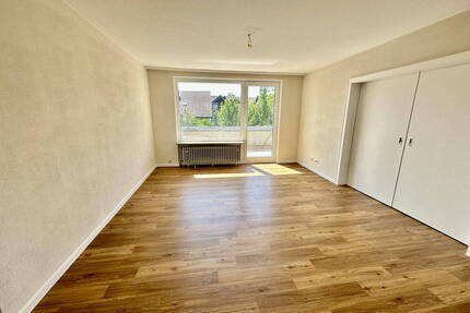 Lichtdurchflutete 3,5-Zimmer-Wohnung mit Balkon in ruhiger Lage von Kesselstadt - Hanau