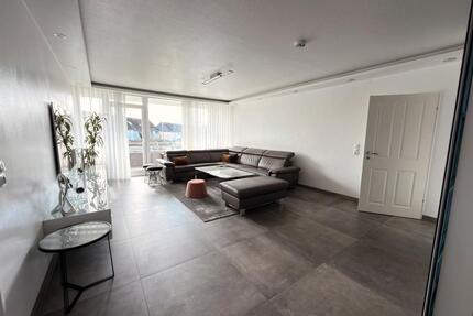 Moderne 4-Zimmer-Wohnung - teilmöbliert, familienfreundliche Lage - Bremen Hemelingen