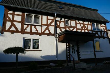 Frisch renovierte Wohnung im Fachwerkhaus - Beselich