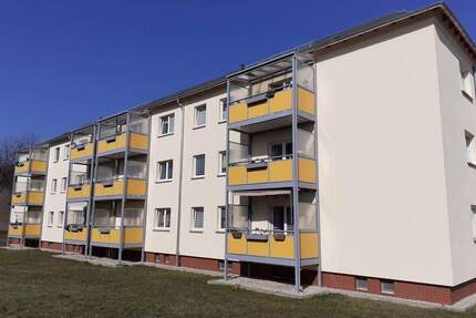 Tolle helle Erdgeschosswohnung in zentraler Lage - Oelsnitz/Erzgebirge