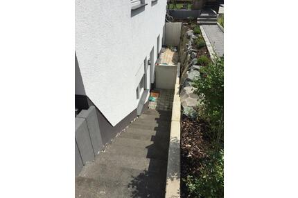 Moderne 2ZKB - KFW 70 Haus - Souterrain Whg mit separatem Eingang - Lahnau