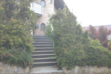 Dachgeschosswohnung - 3 Zimmer - Großrinderfeld