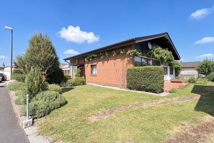 Freistehendes Haus mit Wärmepumpe in ruhiger, gehobener Lage von Lienzingen - Mühlacker